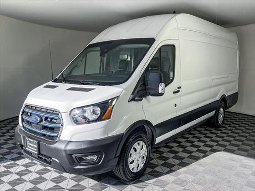 2022 ford transit-350