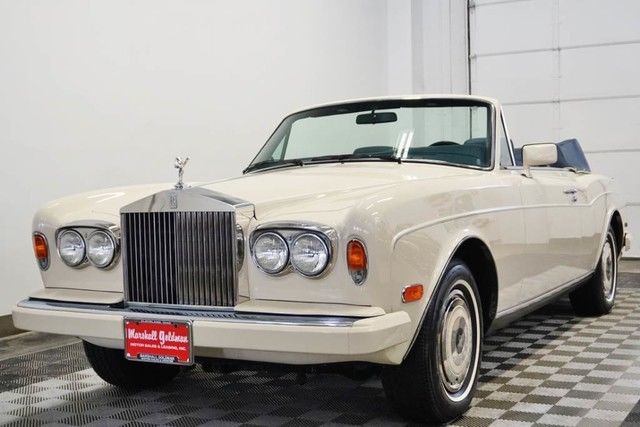 1989 rolls-royce corniche ii magnolia w/dark blue connolly lthr only 6,200 miles
