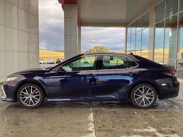 2022 toyota camry xle