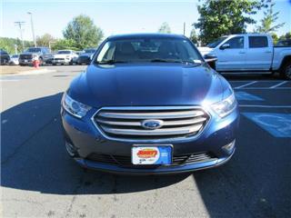2016 Ford Taurus sel