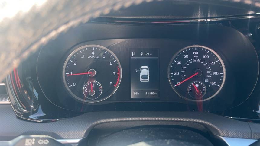 2023 kia k5 gt-line
