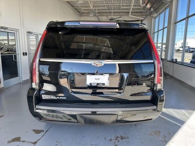 2017 cadillac escalade luxury