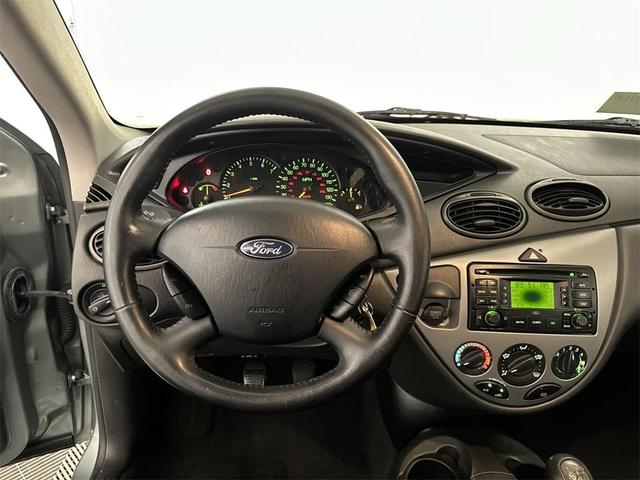 2004 ford focus zx3