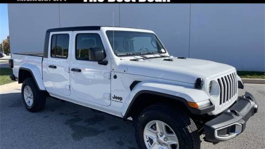 2022 jeep gladiator sport