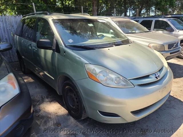 2006 toyota sienna le