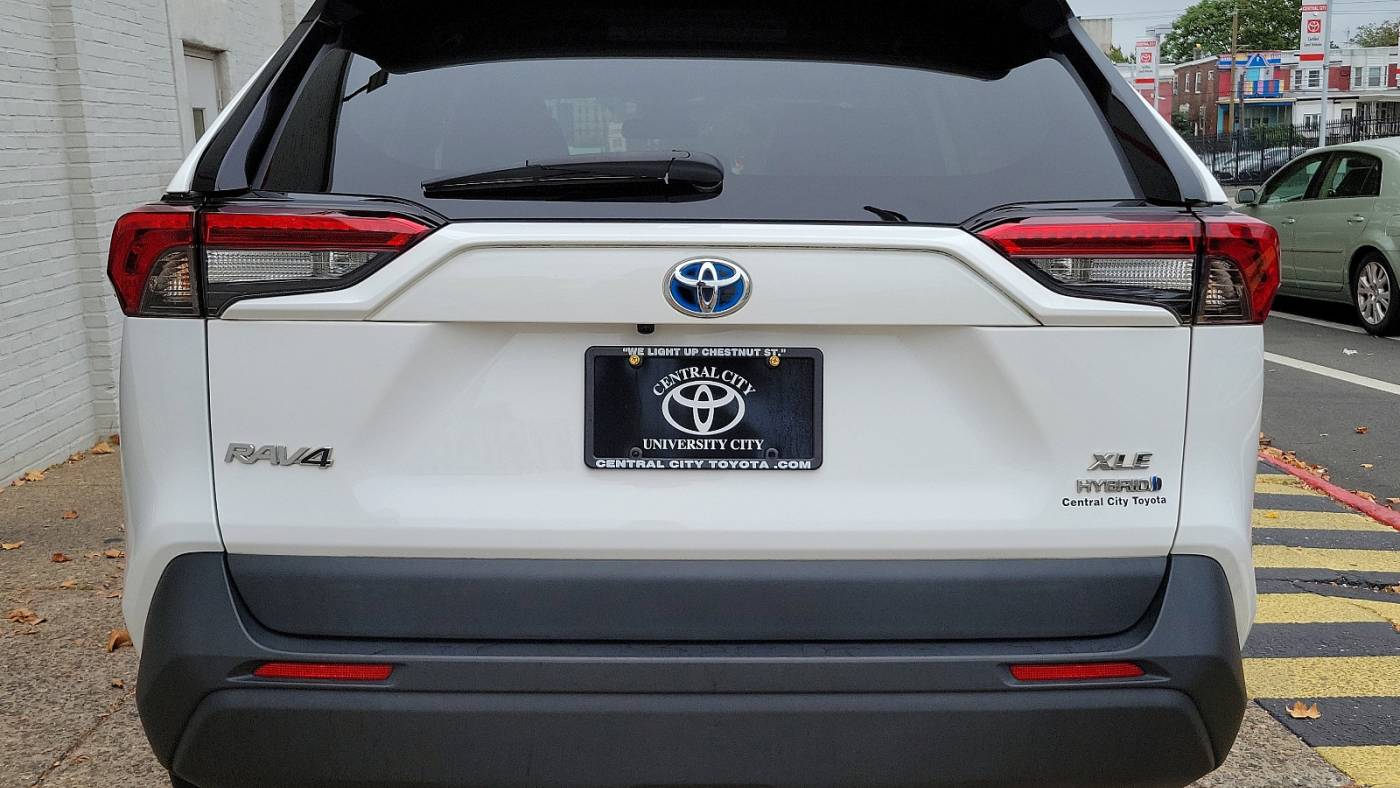 2021 toyota rav4 hybrid xle