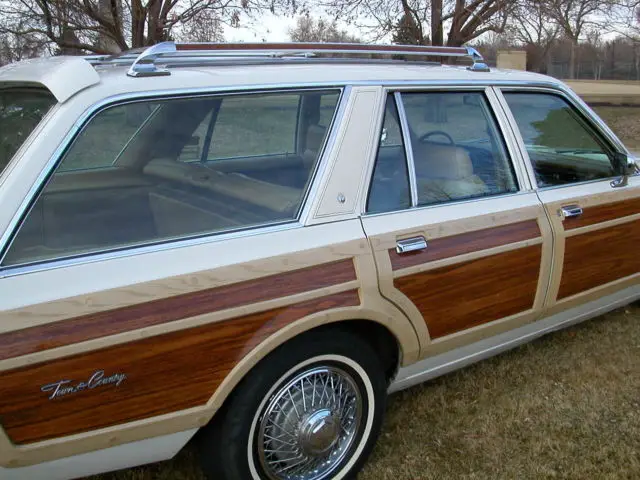 1981 chrysler town & country station wagon mopar