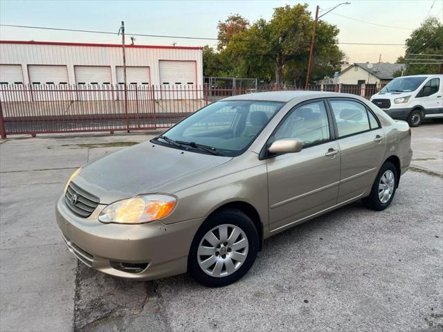 2004 toyota corolla le