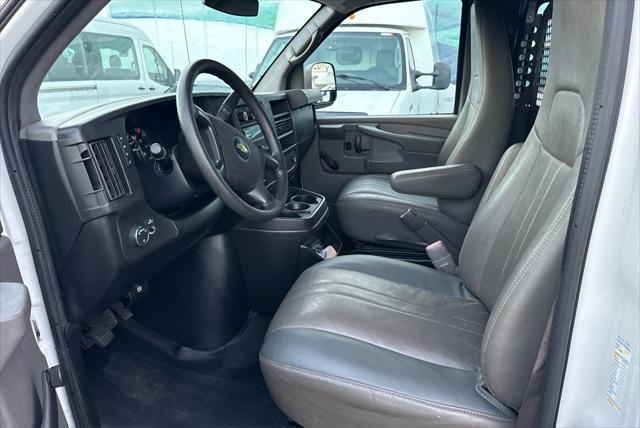 2012 chevrolet express 2500 work van