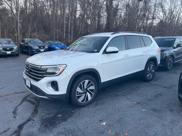 2024 volkswagen atlas 2.0t se w/technology 4motion
