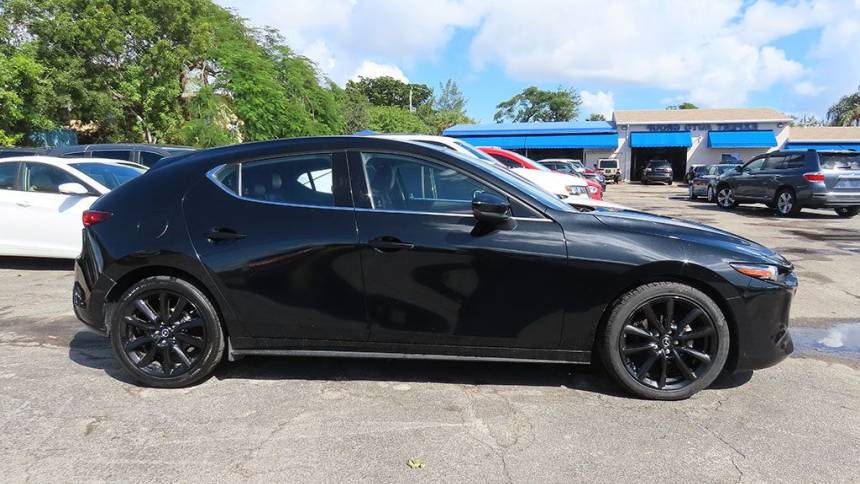 2021 mazda mazda3 hatchback premium