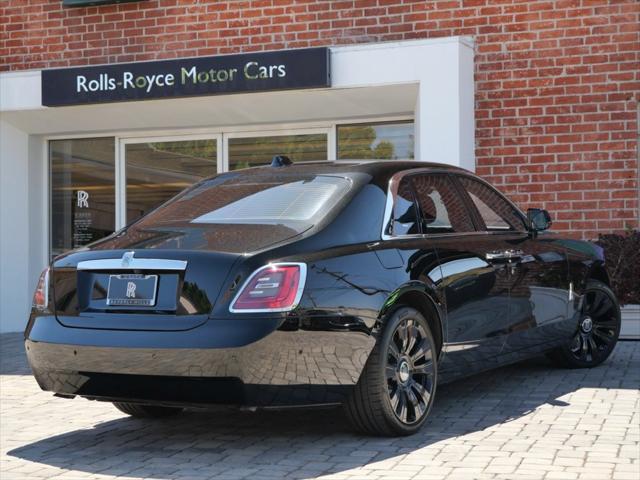 2022 rolls-royce ghost