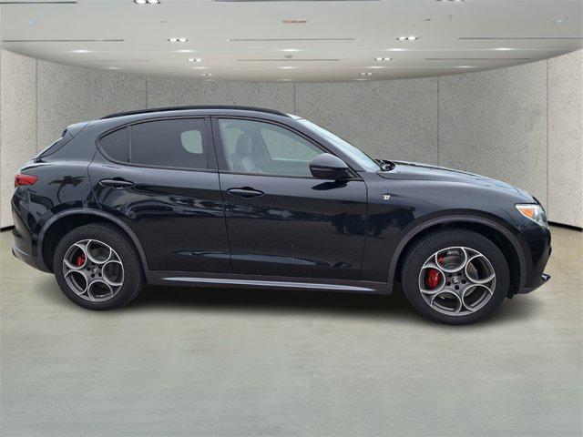 2022 alfa romeo stelvio ti