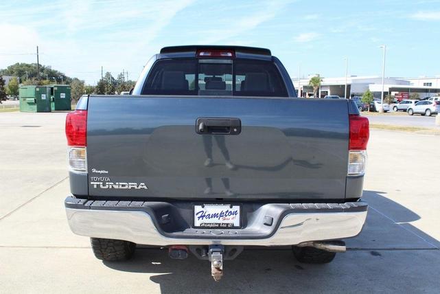 2010 toyota tundra grade