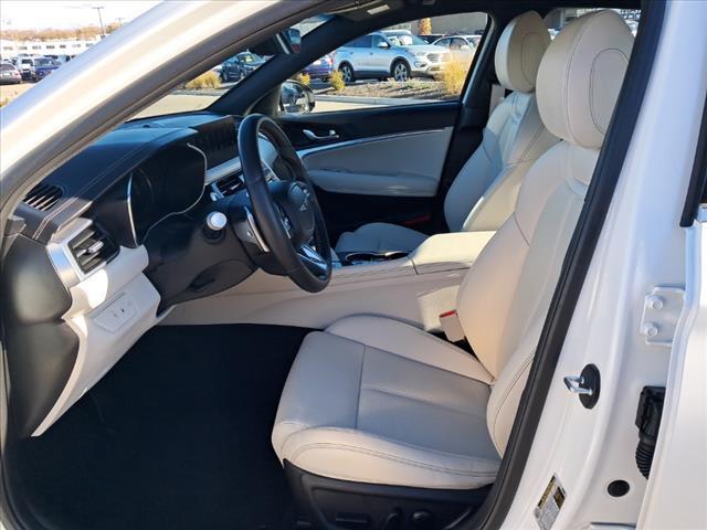 2024 genesis g70 2.5t awd
