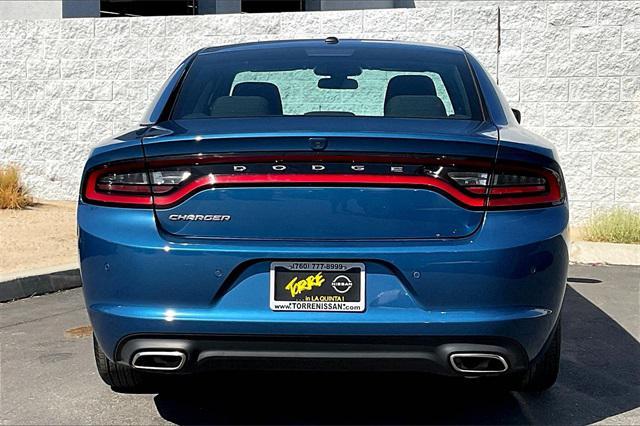 2022 dodge charger sxt