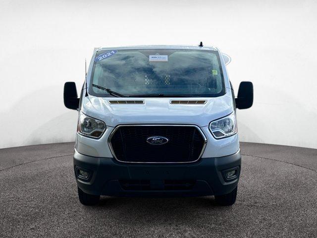 2021 ford transit-250
