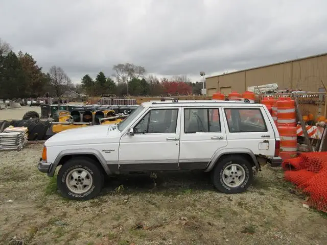 1991 jeep cherokee loredo