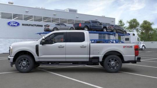 new 2024 ford super duty f-250 lariat crew cab 6.75' box 4wd