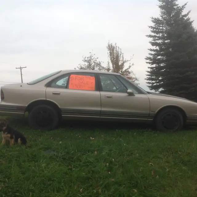 1994 oldsmobile 88 royale sedan 4-door 3.8l