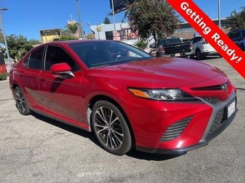 2020 toyota camry
