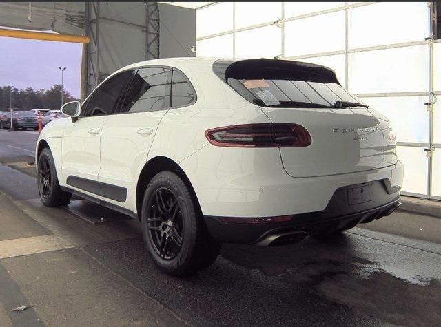 2018 porsche macan base