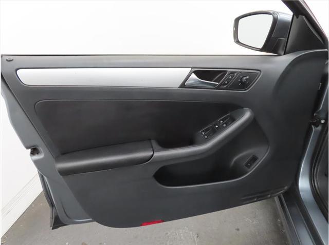 2011 volkswagen jetta tdi le