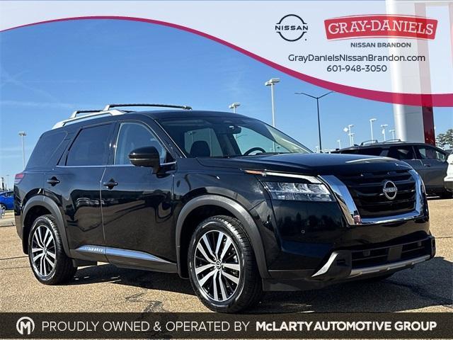 2023 nissan pathfinder platinum