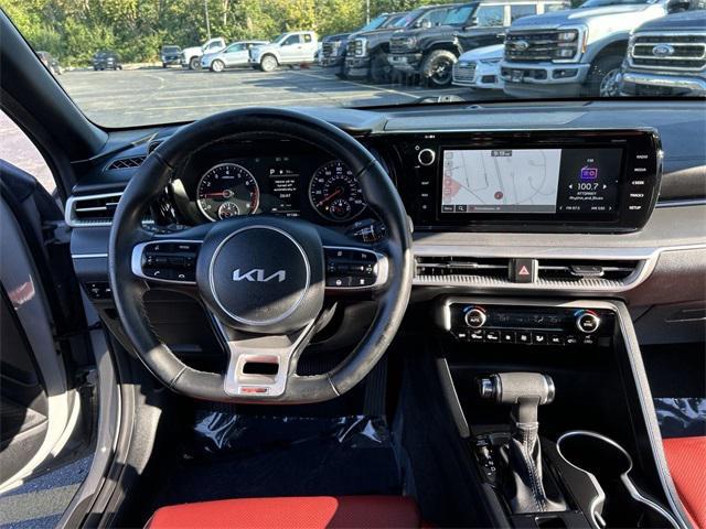 2022 kia k5 gt-line