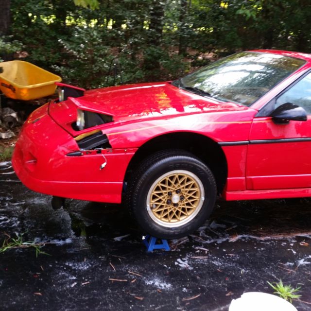 1988 pontiac fiero gt coupe 2-door 2.8l project car koni shocks jasper engine