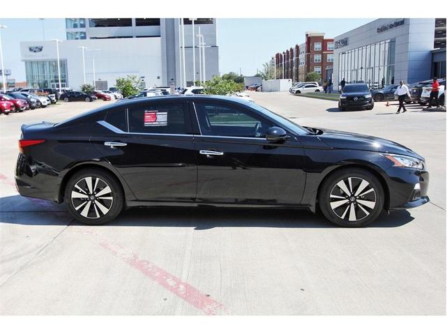 2022 nissan altima 2.5 sl