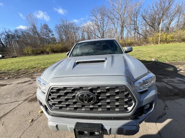 2020 toyota tacoma trd sport