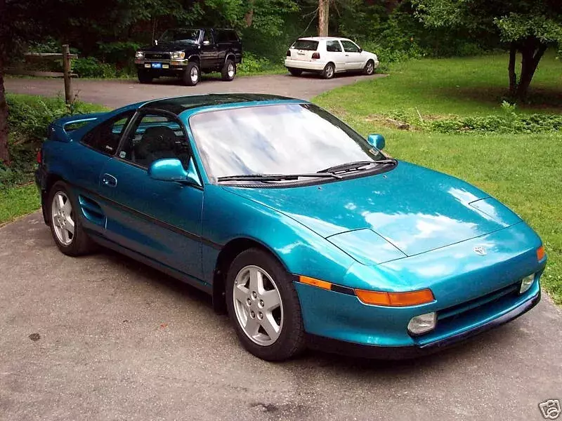 original, 57,058 miles, 2.2 liter (sw21), manual, t-roof, turquoise, 2nd owner