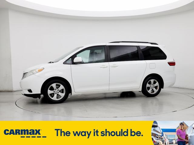 2015 toyota sienna le