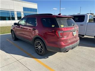 2017 Ford Explorer s