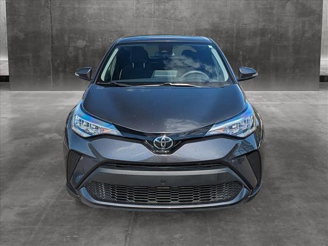 2021 toyota c-hr le