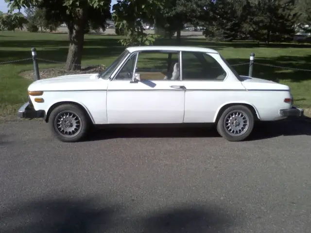 1976 bmw 2002 112,000 miles, remarkable body condition e10