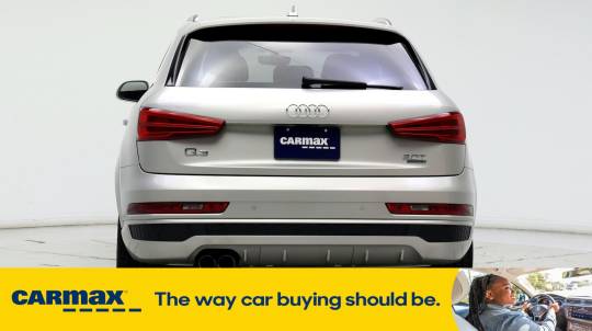2016 Audi Q3