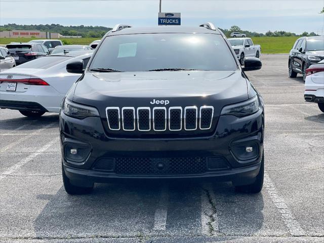 2021 jeep cherokee latitude lux
