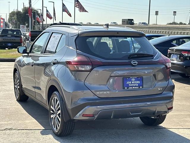 2023 nissan kicks sv
