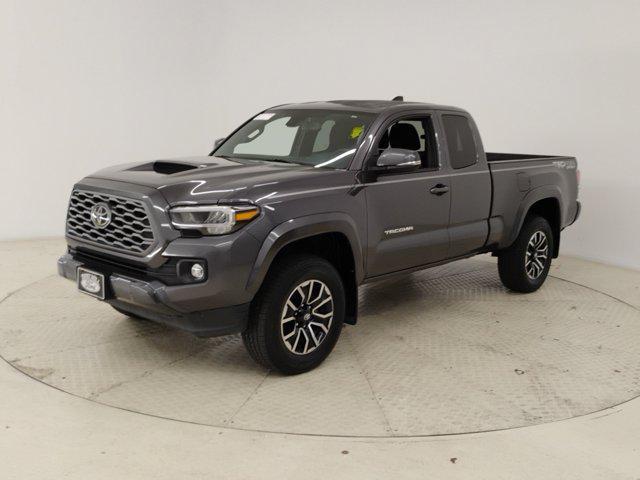 2022 toyota tacoma trd sport