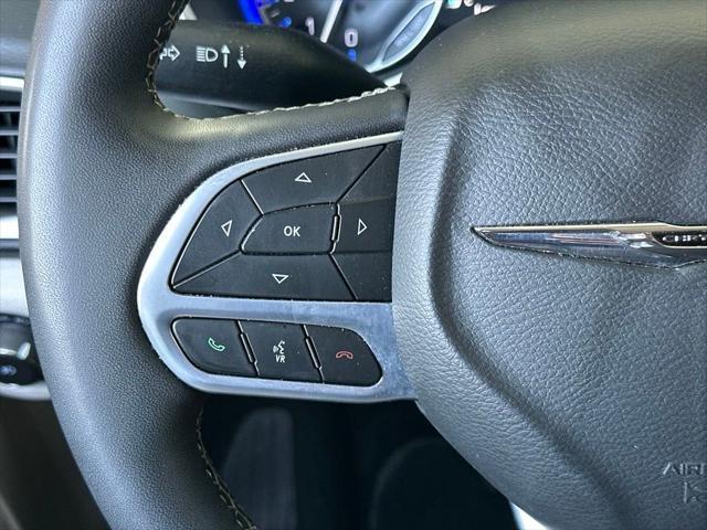 2022 chrysler pacifica touring l