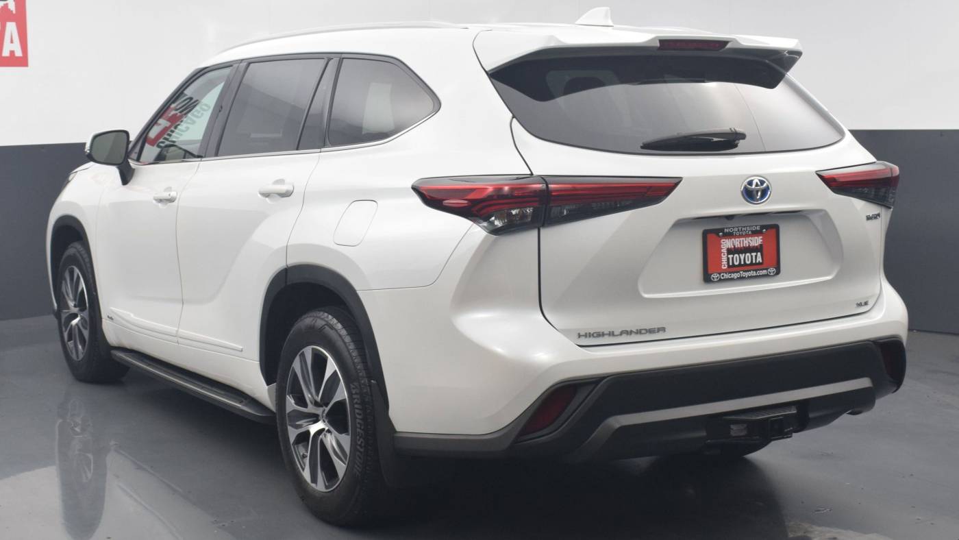 2022 toyota highlander hybrid xle