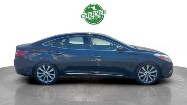 2012 hyundai azera base