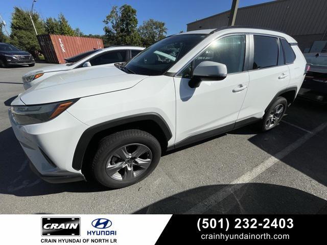 2022 toyota rav4 xle