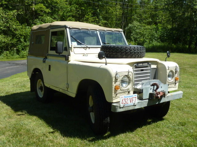 land rover series 111 1972