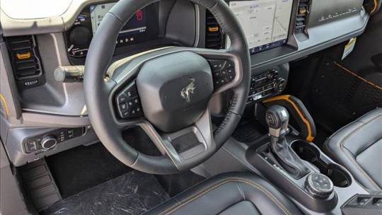 2024 Ford Bronco high/lux package