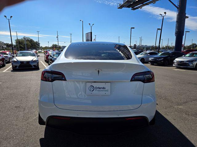 2021 tesla model y standard range rear-wheel drive