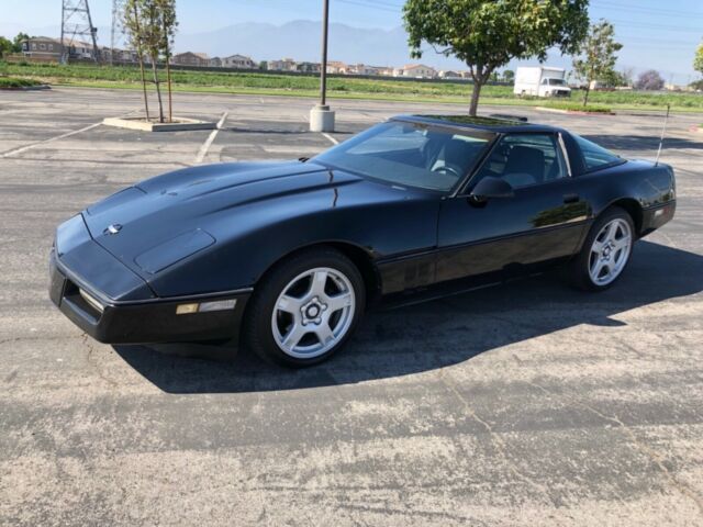 1988 chevy corvette v8 automatic