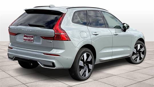 2025 Volvo XC60
